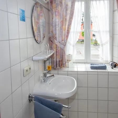 Weinhaus Kurtrierer Hof Fogadó *