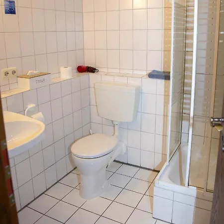 Weinhaus Kurtrierer Hof * Leiwen