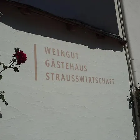 Weinhaus Kurtrierer Hof * Leiwen