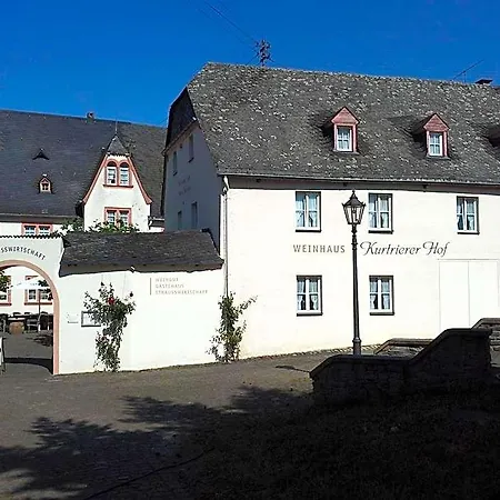 Weinhaus Kurtrierer Hof אורחן *