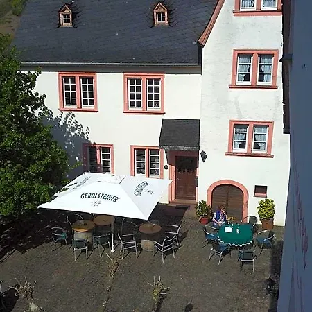 אורחן Weinhaus Kurtrierer Hof *