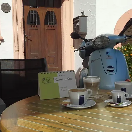 Fogadó Weinhaus Kurtrierer Hof Leiwen