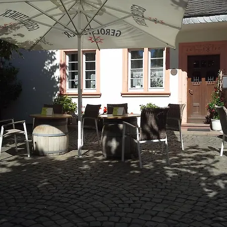 Weinhaus Kurtrierer Hof Leiwen