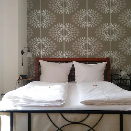 Weinhaus Kurtrierer Hof * Leiwen