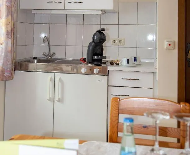 Weinhaus Kurtrierer Hof Inn *